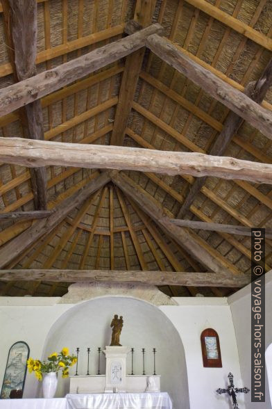 Intérieur de la Chapelle St. Saturnin. Photo © Alex Medwedeff