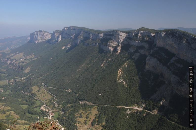 La Grande Cournouse et les Rochers de l'Allier. Photo © Alex Medwedeff