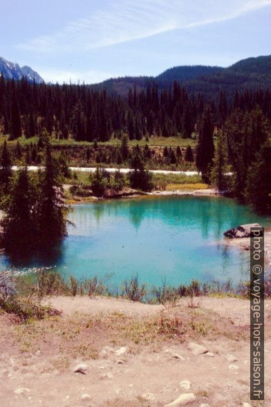 Les Ink Pots du Johnston Valley. Photo © André M. Winter