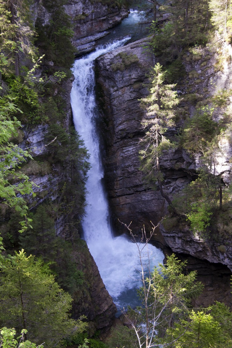 Cascade Rotlech Wasserfall. Photo © André M. Winter