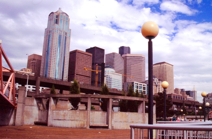Downtown Seattle. Photo © André M. Winter