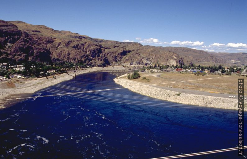 Vue du barrage Grand Coulée Dam. Photo © André M. Winter