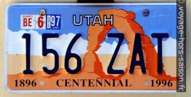 Plaque de l'Utah Arches National Park Centennial. Photo © André M. Winter