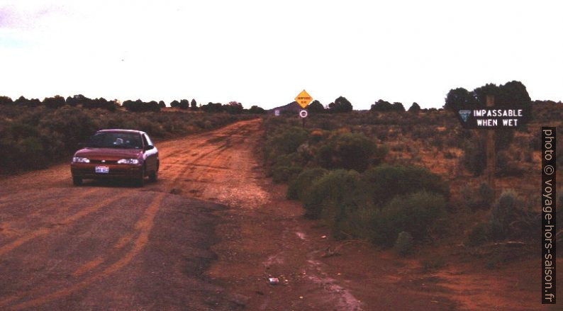 Cotton Wood Canyon dirt road près de Cannonville. Photo © André M. Winter