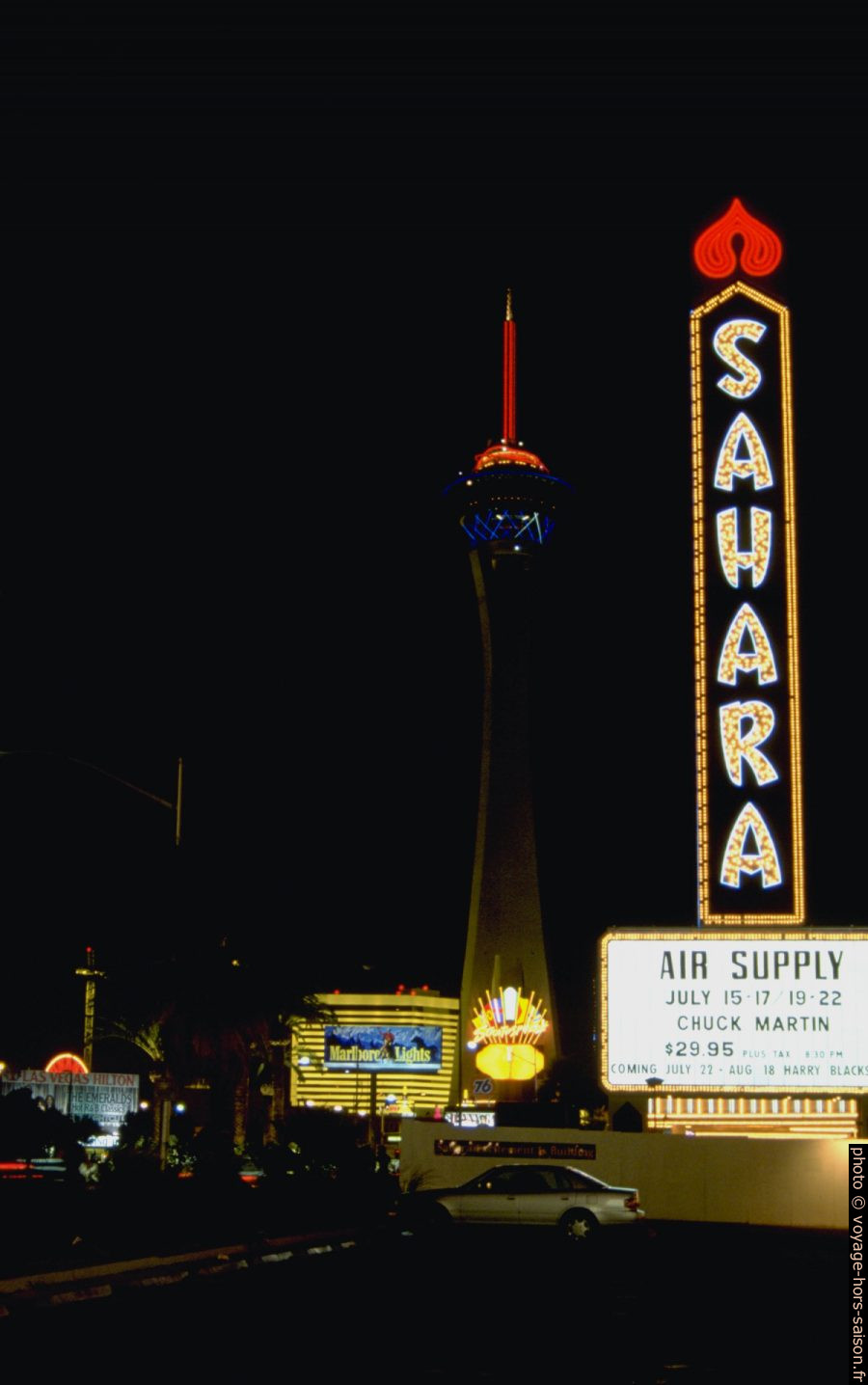 Publicité de l'Hôtel Le Sahara. Photo © André M. Winter