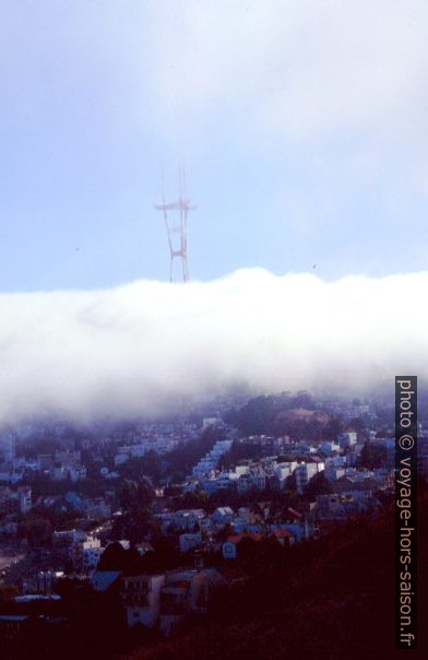 Le Sutro Tower sur les Twin Peaks. Photo © André M. Winter