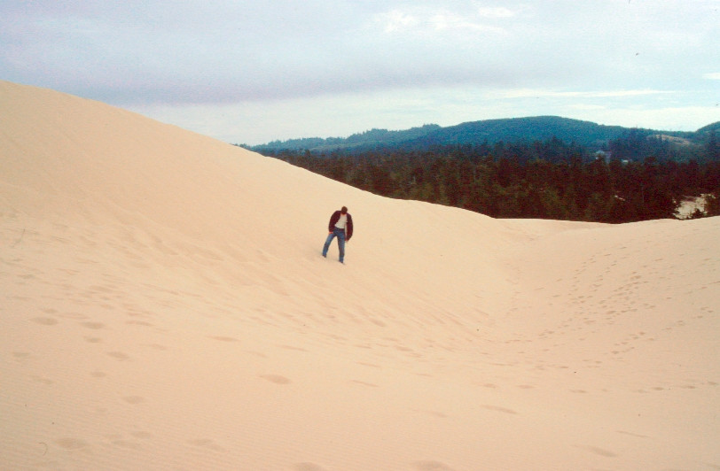 Christian sur les Oregon Sand Dunes. Photo © André M. Winter