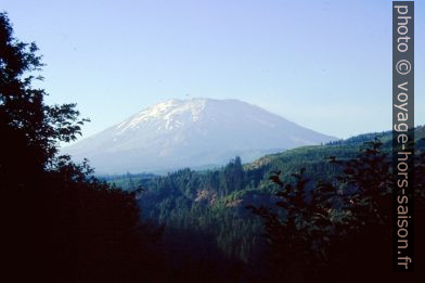 Mount Saint Helens. Photo © André M. Winter