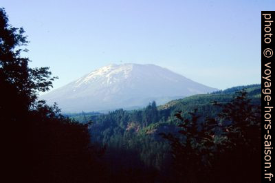 Mount Saint Helens. Photo © André M. Winter