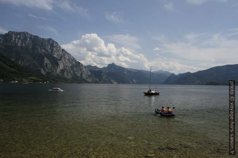 Lac Traunsee et le montagne Traunstein. Photo © Alex Medwedeff