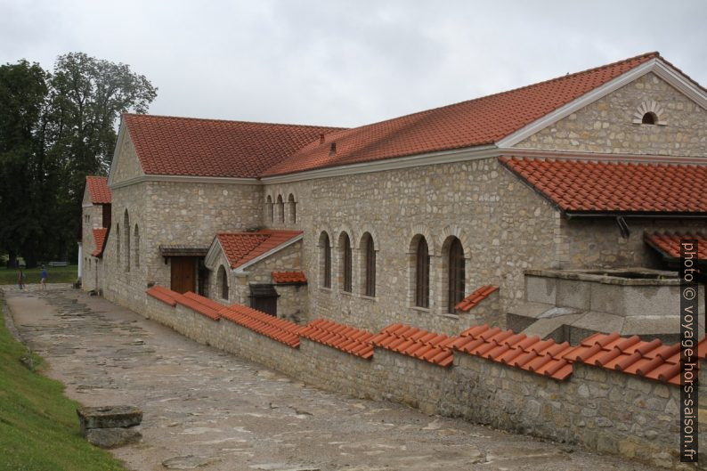 Les petites thermes de Carnuntum. Photo © Alex Medwedeff