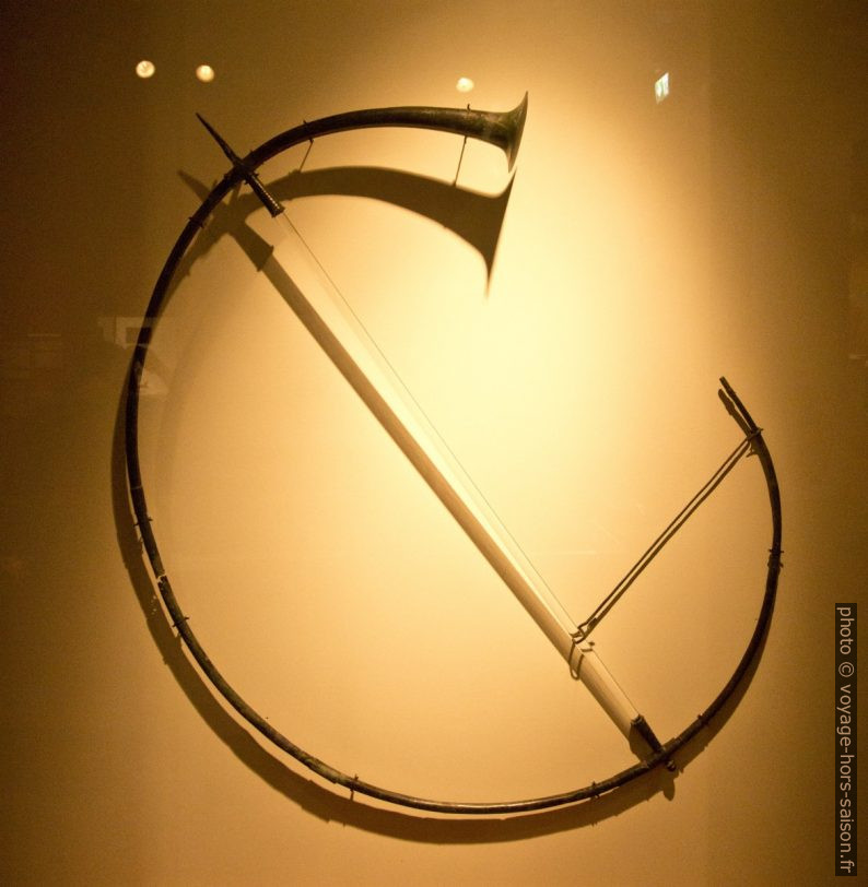 Trompe romaine. Photo © André M. Winter