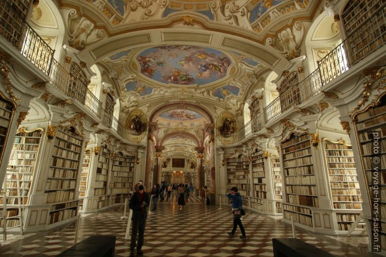 La bibliothèque d'Admont. Photo © André M. Winter