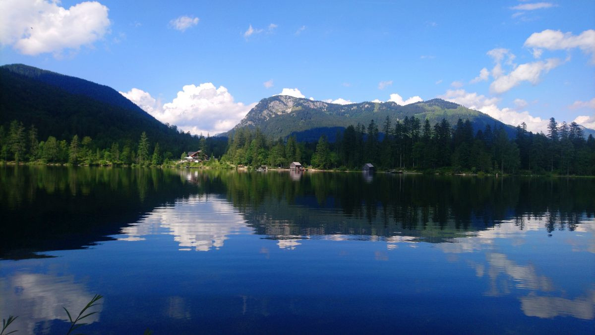 Le lac Ödensee et la montagne Radling au fond. Photo © André M. Winter