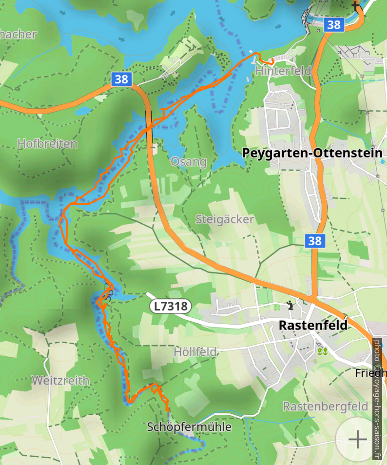 Carte et tracé GPS en canoë sur le Purzelkamp. Photo © André M. Winter