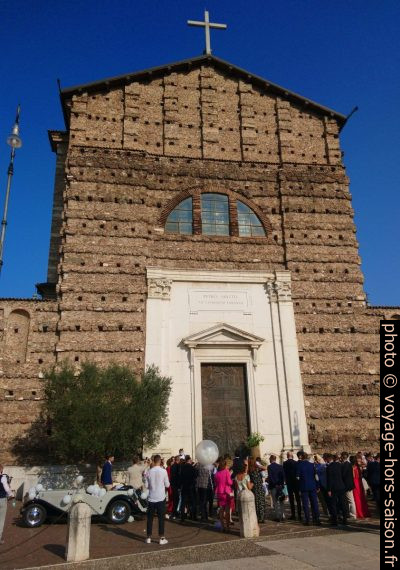 Mariage à la Parrocchia di San Pietro Apostolo à Valeggio. Photo © André M. Winter