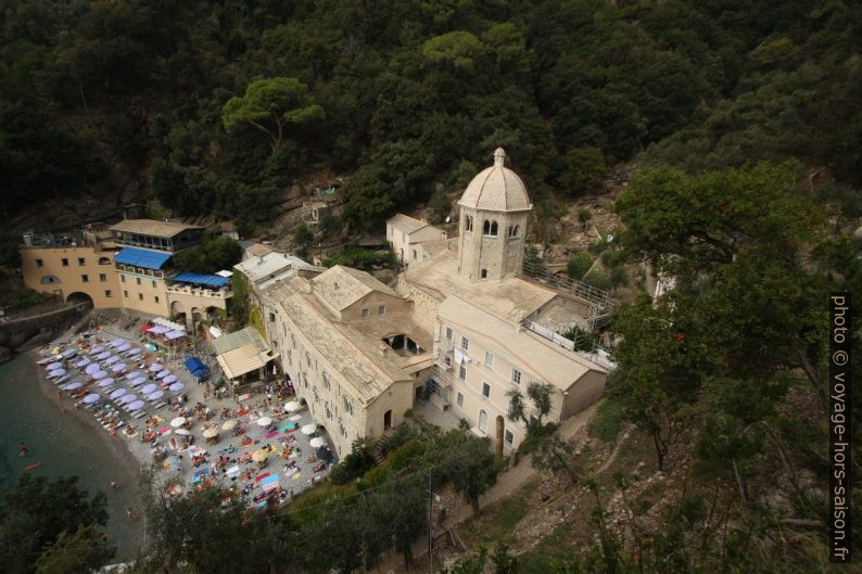 L'Abbazia di San Fruttuoso. Photo © André M. Winter