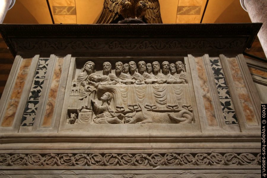 Détail de la chaire de la Cathédrale Santa Maria Assunta de Volterra. Photo © André M. Winter