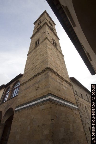Le clocher de la cathédrale de Volterra. Photo © André M. Winter