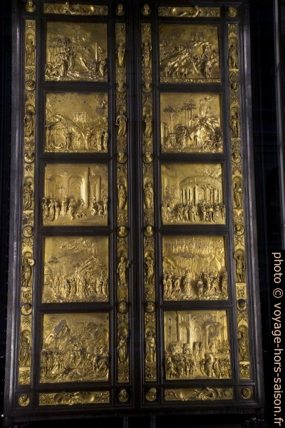 La Porta del Paradiso del battistero di San Giovanni di Firenze. Photo © Alex Medwedeff
