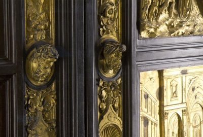 Détail de la porta du Paradiso du baptistère de Florence. Photo © Alex Medwedeff