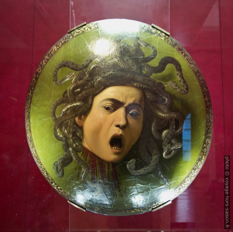 Medusa, Caravaggio, vars 1595. Photo © André M. Winter