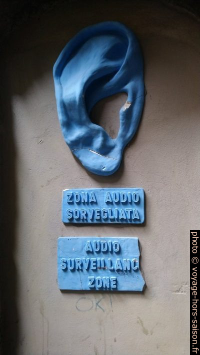 Zona audio sorvegliata. Photo © André M. Winter