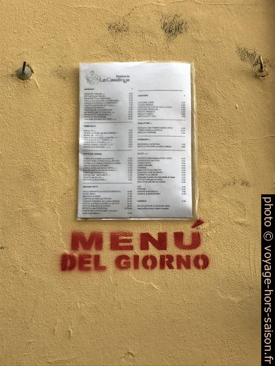 Menu de la Trattoria Casalinga. Photo © Alex Medwedeff