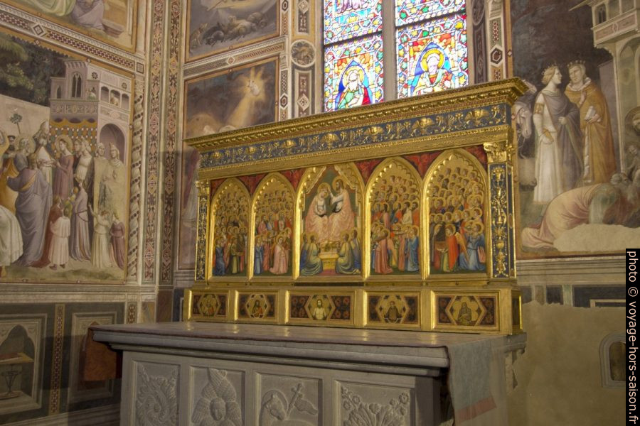 Autel avec retable de Cappella Baroncelli dans l'église Santa Croce de Florence. Photo © André M. Winter