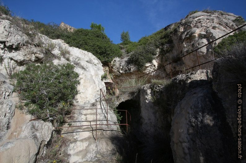 Accès à un des moulins sous Bagno Vignoni. Photo © André M. Winter