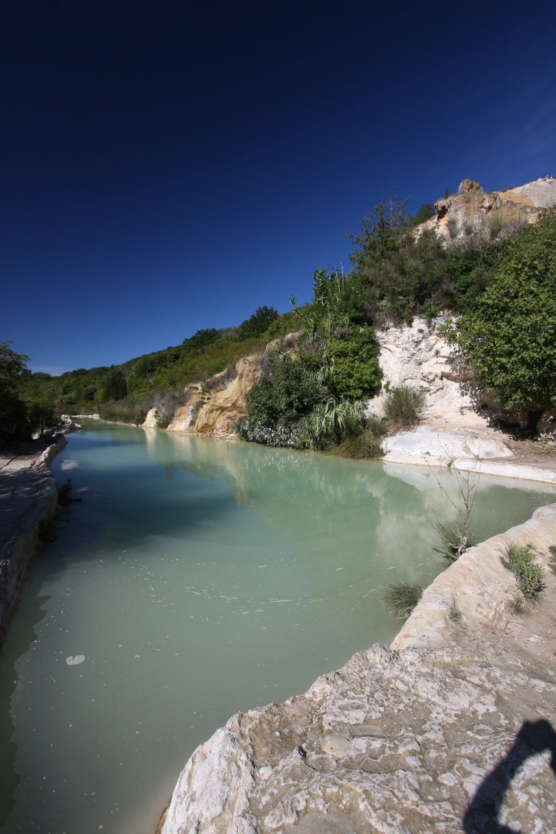 Bassin haut sous Bagno Vignoni. Photo © André M. Winter