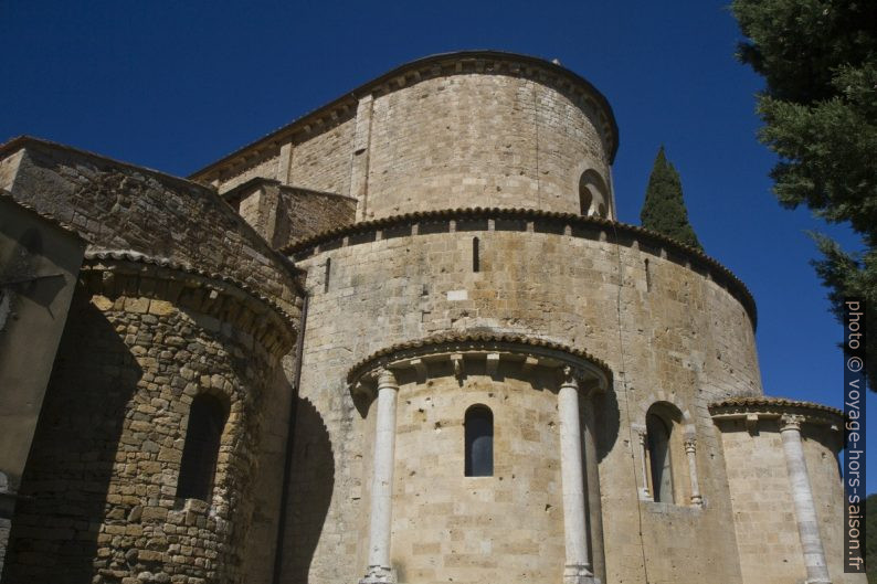 Abside l'église abbatiale de Sant'Antimo. Photo © Alex Medwedeff