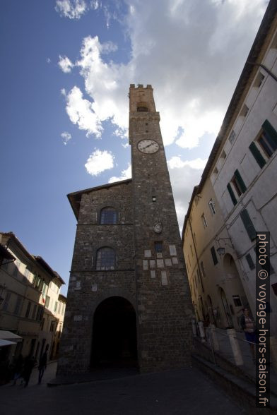 Il Palazzo dei Priori di Montalcino. Photo © André M. Winter