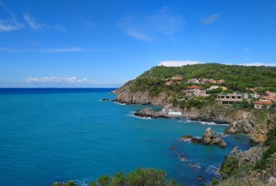 Côte ouest de Talamone. Photo © André M. Winter