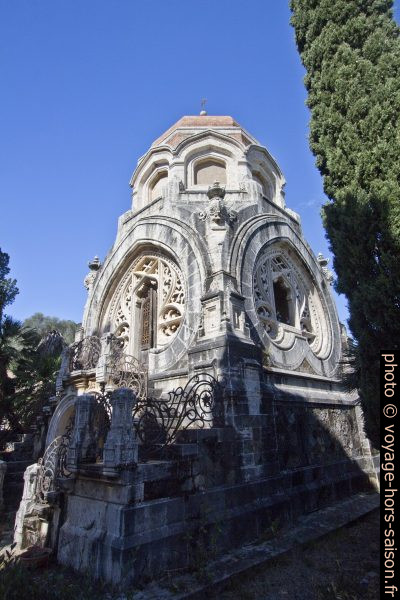 Mausoleo Vivarelli nel cimitero di Talamone. Photo © André M. Winter