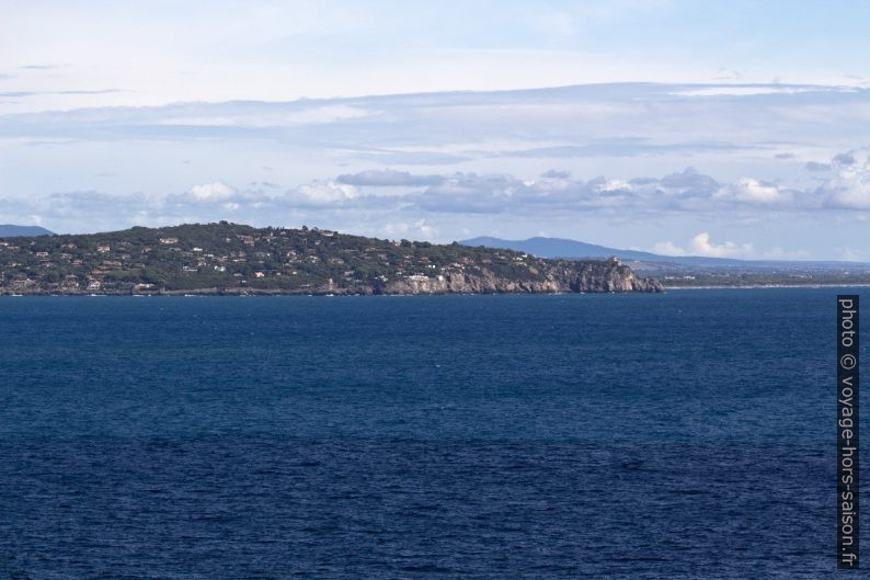 Ansedonia e Torre de San Biagio. Photo © André M. Winter