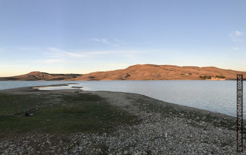 Lago di Serra di Corvo. Photo © Alex Medwedeff