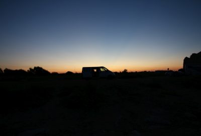 Notre Trafic au coucher de soleil à Torre Chianca. Photo © André M. Winter