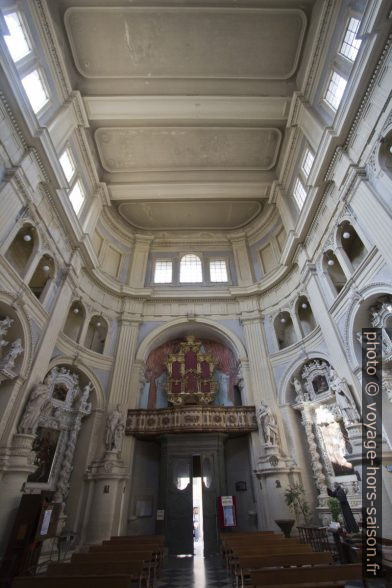 Nef de la Chiesa di San Matteo di Lecce. Photo © André M. Winter