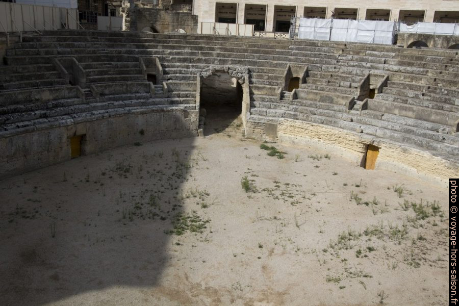 L'Amphithéâtre Romain de Lecce. Photo © André M. Winter