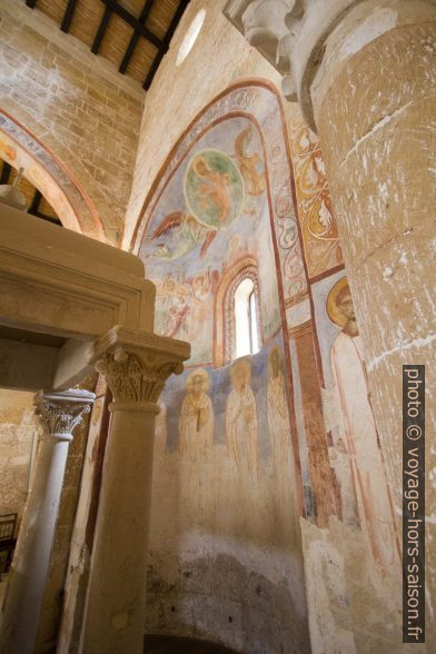 Fresques du chœur de l'église Santa Maria a Cerrate. Photo © André M. Winter