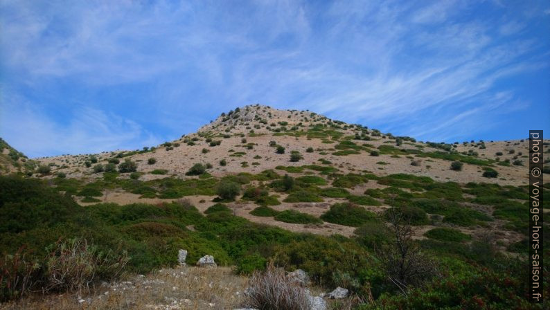 Colline au sud du Massif de Gargano. Photo © André M. Winter