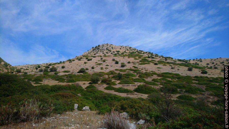 Colline au sud du Massif de Gargano. Photo © André M. Winter