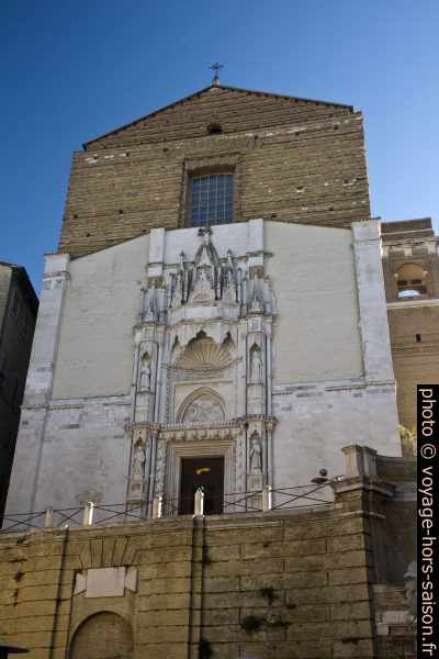 Chiesa San Francesco alle Scale di Ancona. Photo © Alex Medwedeff