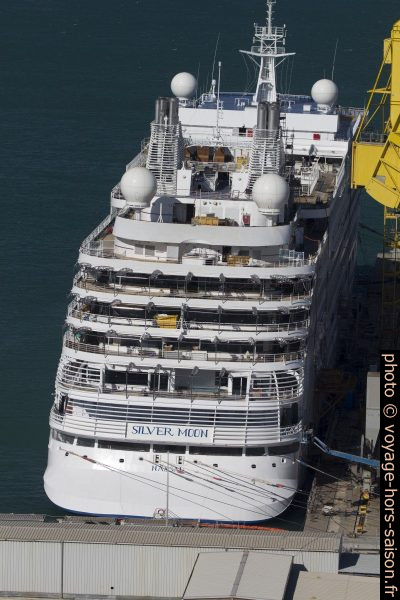 Le navire de croisière Silver Moon en finition fin septembre 2020 à Ancône. Photo © André M. Winter