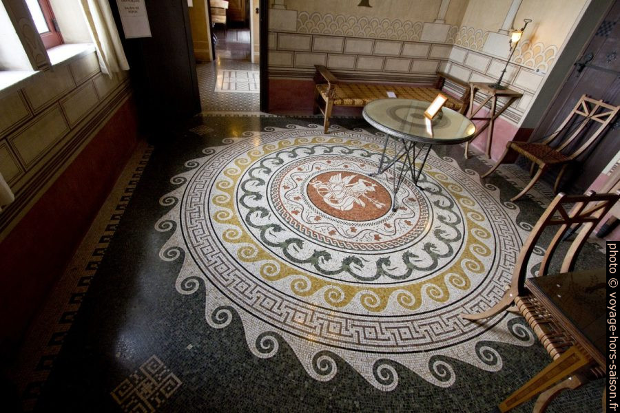 Mosaïque de la légende de Triptolème de la Villa Kérylos. Photo © André M. Winter