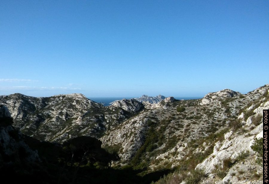 Vallon au sud-ouest du Col des Baumettes. Photo © André M. Winter