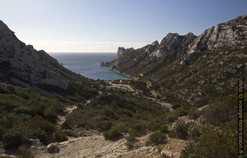 Chemin vers la Calanque de Sormiou. Photo © André M. Winter