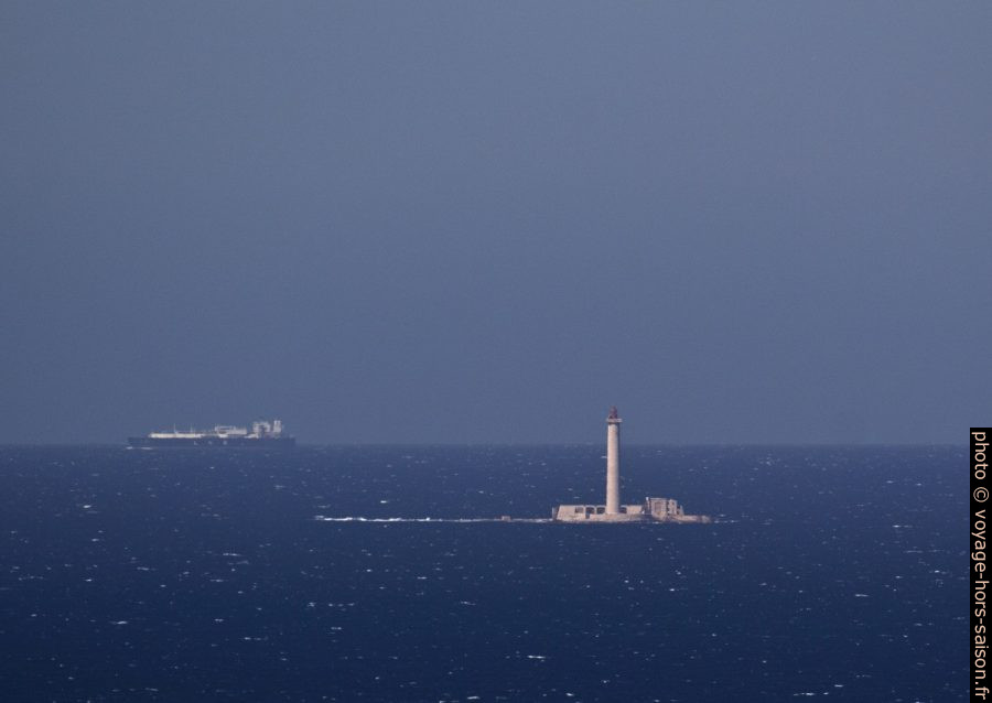Phare sur l'Île du Planier. Photo © André M. Winter