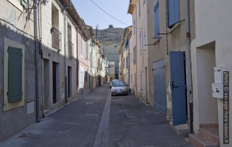 Rue dans le quartier du Pertuis de Saint-Chamas. Photo © André M. Winter